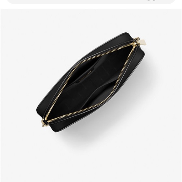 Michael Kors crossbody - Picture 2 of 4